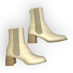 Oasis Society Women's Cora Tall Ankle Boot Size 7.5 Off White Chelsea Bootie